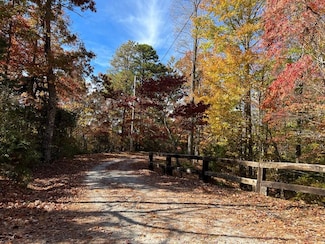 00 Pioneer Village Rd, Franklin, NC 28734
