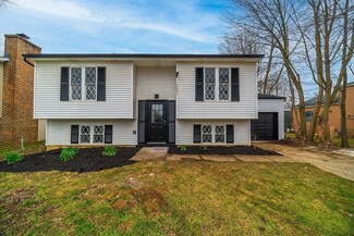 4443 Trotter Dr, Obetz, OH 43207