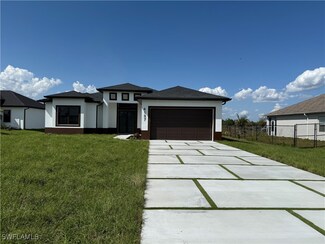 4157 68th Ave NE, Naples, FL 34120