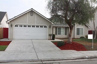 3066 N Sonora Ln, Fresno, CA 93722