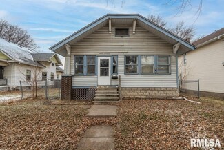 1922 W 3rd St, Davenport, IA 52802