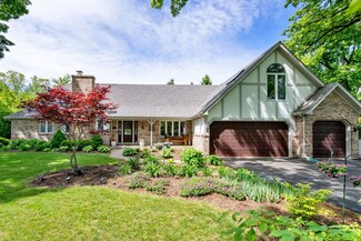 29W280 Old Wayne Ct, West Chicago, IL 60185