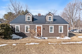 525 Whittier Hwy, Moultonborough, NH 03254