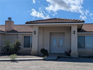 2835 Del Rosa Rd, Phelan, CA 92371
