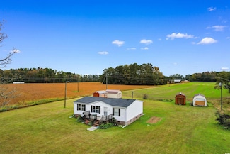 3822 Marble Rd, Mullins, SC 29574