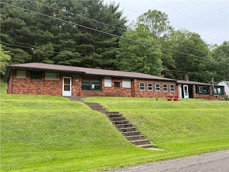 20022 County Road 6, Coshocton, OH 43812