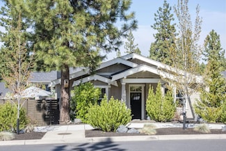 1868 NW Hartford Ave, Bend, OR 97701