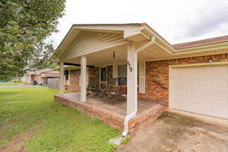 519 Pinewood Cir, Fort Oglethorpe, GA 30742