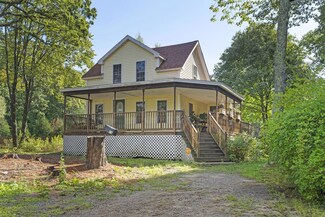 23 Drake St, Portland, ME 04103