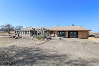401 Meredith Cir, Howardwick, TX 79226
