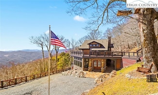 201 Fox Run Rd, Banner Elk, NC 28604