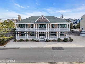 1043 Barnegat Ln, Mantoloking, NJ 08738