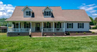 2941 Sugar Grove Valley Rd, Harriman, TN 37748