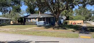 2237 Washington Rd, Mount Dora, FL 32757