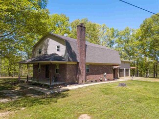 1571 Hubert Manul Rd, Michie, TN 38357