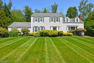 23 Pepperidge Rd, Morristown, NJ 07960