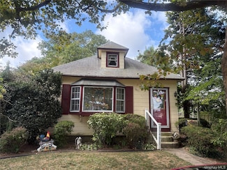 1346 Bellmore Ave, North Bellmore, NY 11710