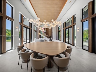 5700 SW 91st St, Pinecrest, FL 33156