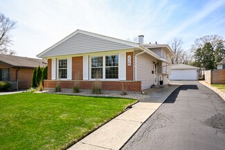 228 N Lombard Ave, Lombard, IL 60148