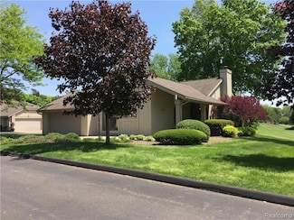 1829 Golf Ridge Dr, Bloomfield Hills, MI 48302