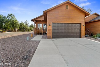 1991 N Lake Breeze Rd, Lakeside, AZ 85929