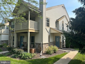 2302 Foxmeadow Cir Unit CONDO 2302, Royersford, PA 19468