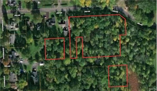 2 Second Ave, Auburn, NY 13021