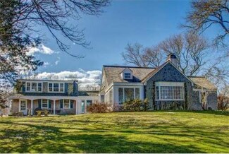74 Rendezvous Ln, Barnstable, MA 02630