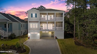 111 SW 22nd St, Oak Island, NC 28465