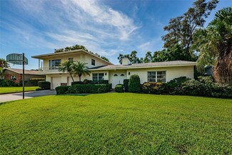6801 Colony Dr S, Saint Petersburg, FL 33705