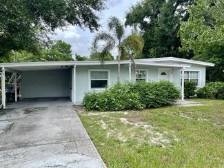 409 Oakwood Ct, Casselberry, FL 32730