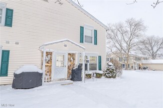 235 Canterbury Ln Unit C37, Medina, OH 44256