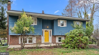 1286 E Evergreen Dr, Phoenixville, PA 19460