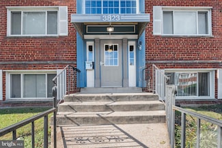 3823 Hamilton St Unit 303, Hyattsville, MD 20781