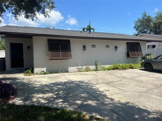 6047 & 6049 32nd St N, Saint Petersburg, FL 33714
