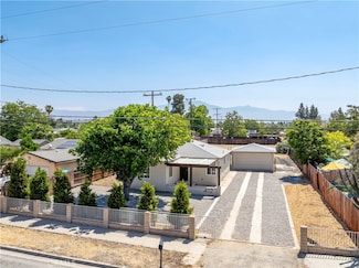 412 S Santa fe St, Hemet, CA 92543