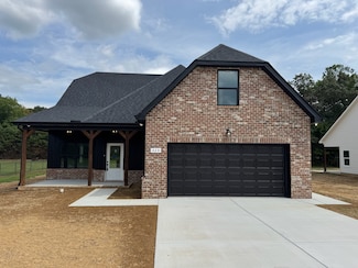 325 Villa St, Smithville, TN 37166