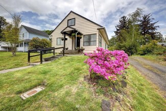 313 C St, South Bend, WA 98586