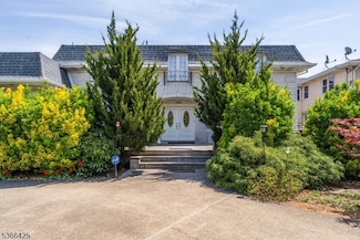 444 Harrison Ave, Lodi, NJ 07644