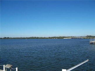 5411 Bay State Rd, Palmetto, FL 34221