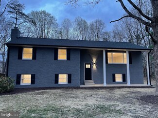 15251 Dyers Rd, Woodbridge, VA 22193