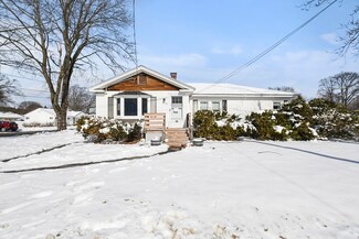 10 Baremeadow St, Methuen, MA 01844