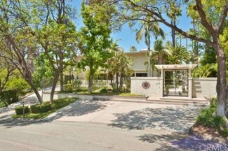 2157 Oak Crest Dr, Riverside, CA 92506