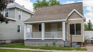 1055 Dayton St SW, Grand Rapids, MI 49504