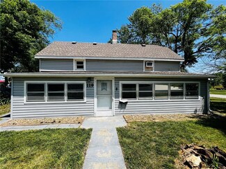 119 S 3rd St, Bucyrus, KS 66013
