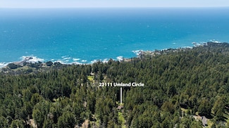 22111 Umland Cir, Jenner, CA 95450