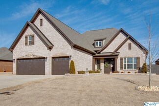 16045 Bruton Dr NW, Harvest, AL 35749