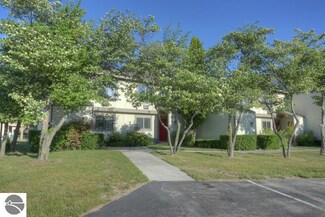5000 S Townhouse Dr Unit F7, Cedar, MI 49621