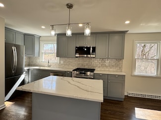 197 Brook St, Hamden, CT 06514