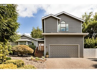 10125 SW Todd St, Portland, OR 97225